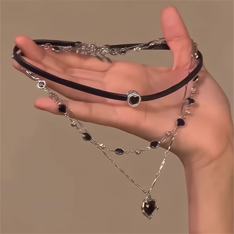 Collana Gotica a Strati a Form - Women'S Gothic Formal Wear recensione e prezzo
