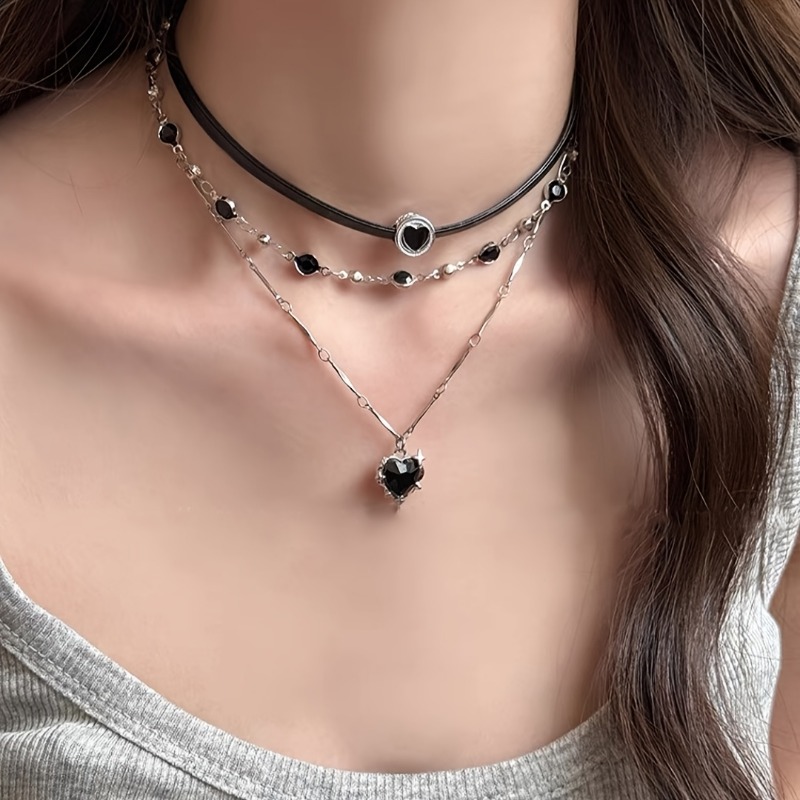 Collana Gotica a Strati a Form - Women'S Gothic Formal Wear recensione e prezzo