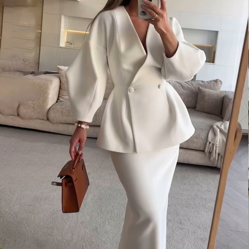 Completi da donna a due pezzi, - Women Formal Wear For Meeting recensione e prezzo