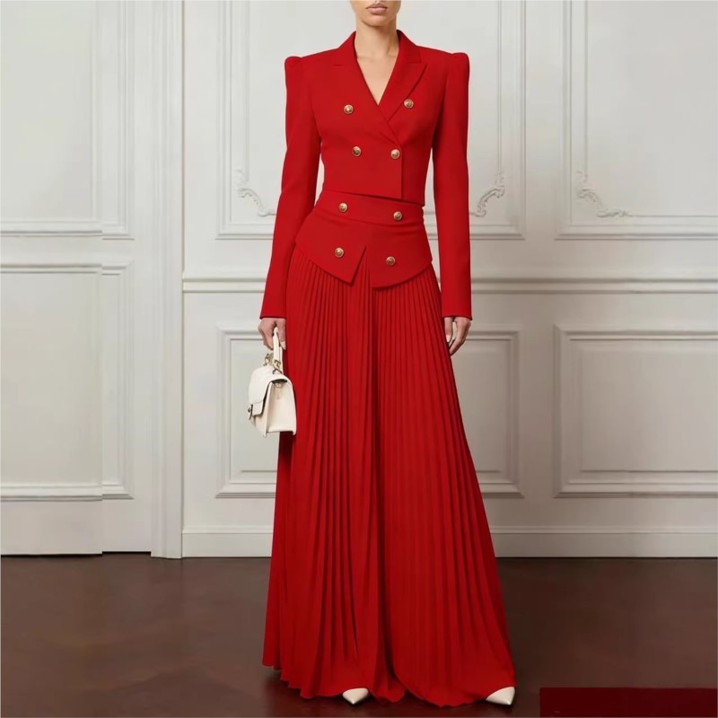 Elegante Completo a 2 Pezzi: B - Formal Attire Woman recensione e prezzo