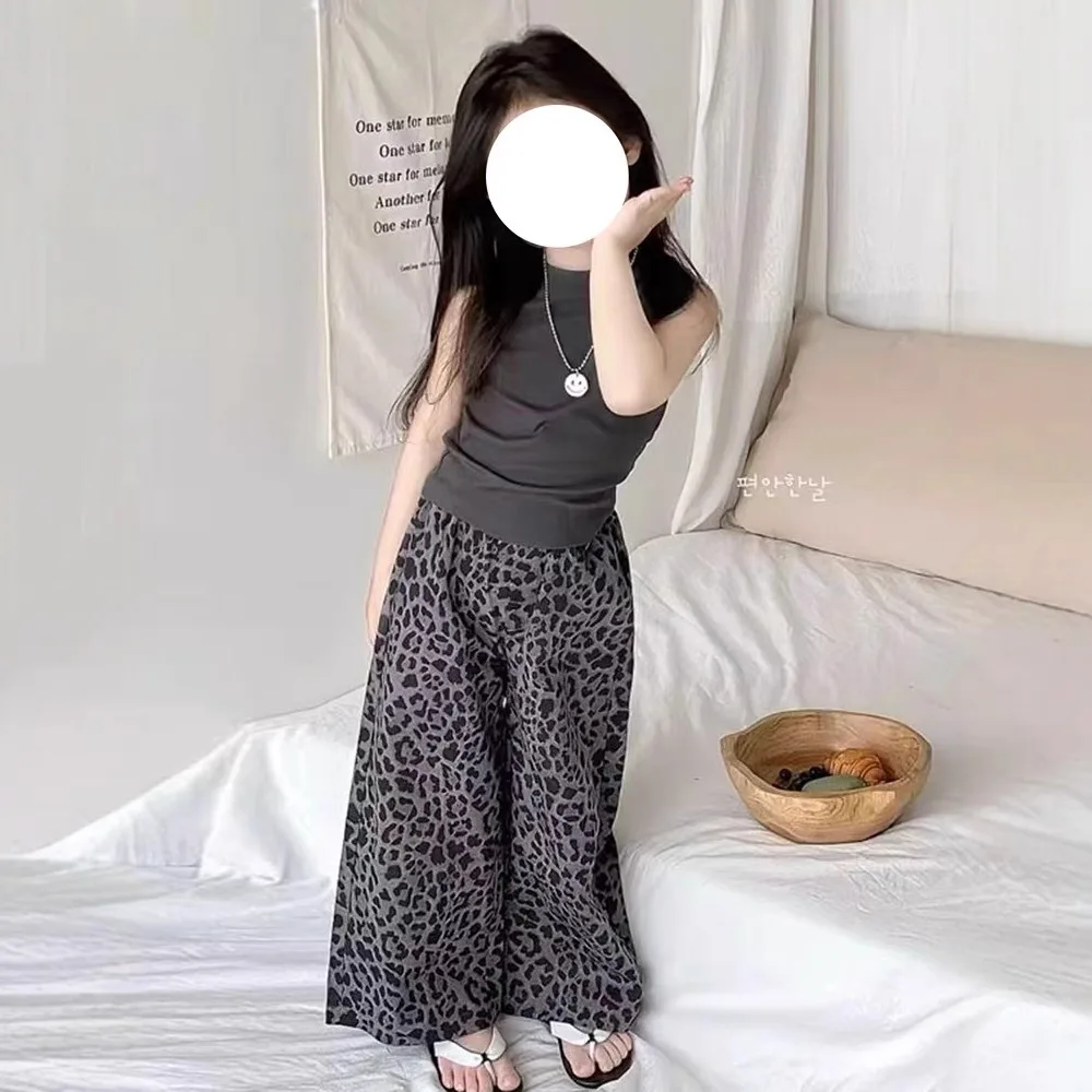 Set di abbigliamento per bambi - Tailored Trouser Wide recensione e prezzo